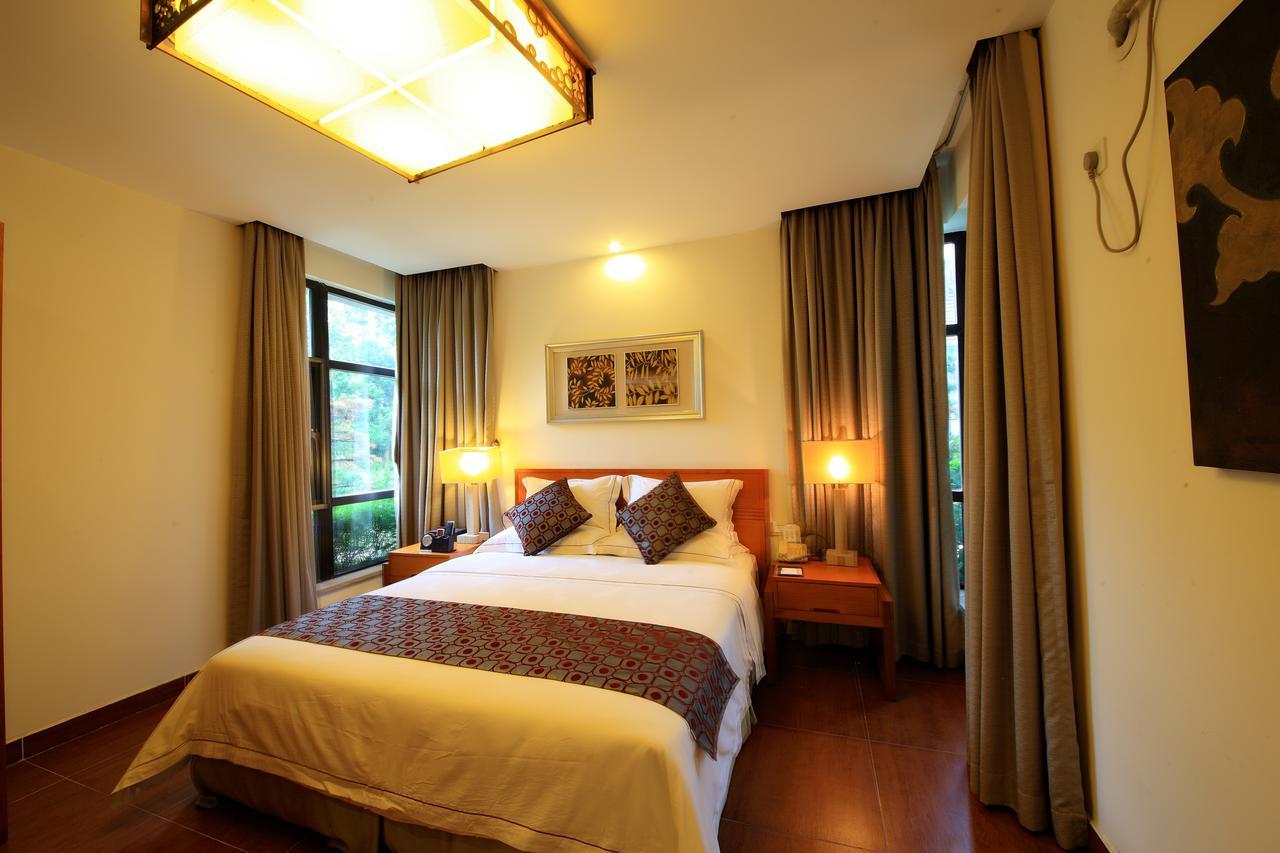 Country Garden Phoenix Hotel Jingmen Exterior photo
