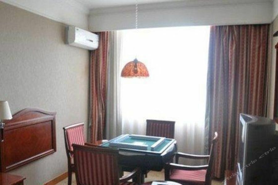 Country Garden Phoenix Hotel Jingmen Exterior photo